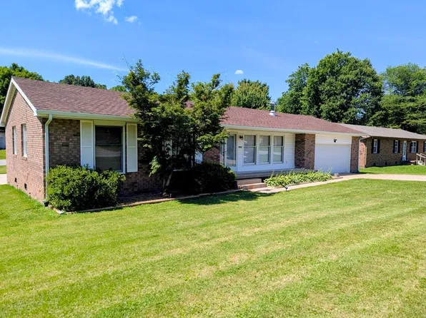 3000 Carter Dr, Madisonville, KY 42431