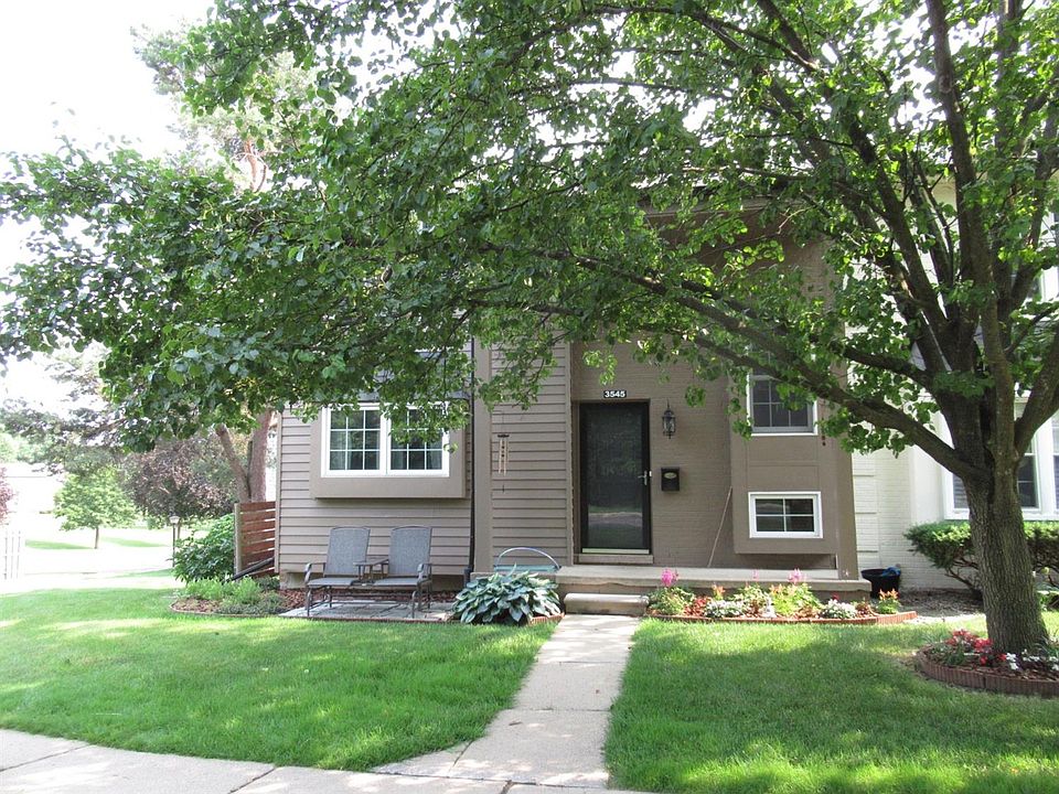 1st image of 3545 Burbank Dr