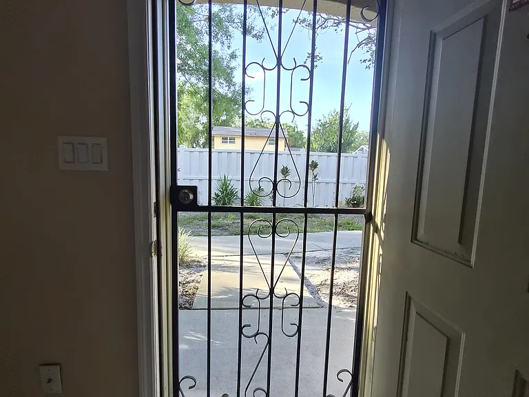 7628 De Soto Ct — Photo 15