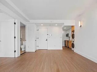 145 Erasmus St #4B, Brooklyn, NY 11226