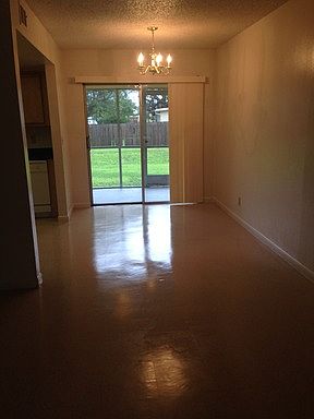 2nd image of 100 Rex Ave APT 4