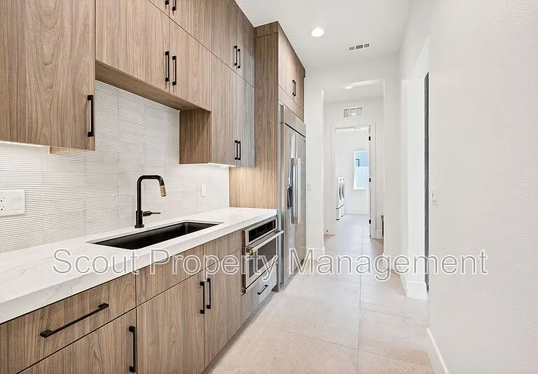 32195 Daybrook Ter — Photo 23