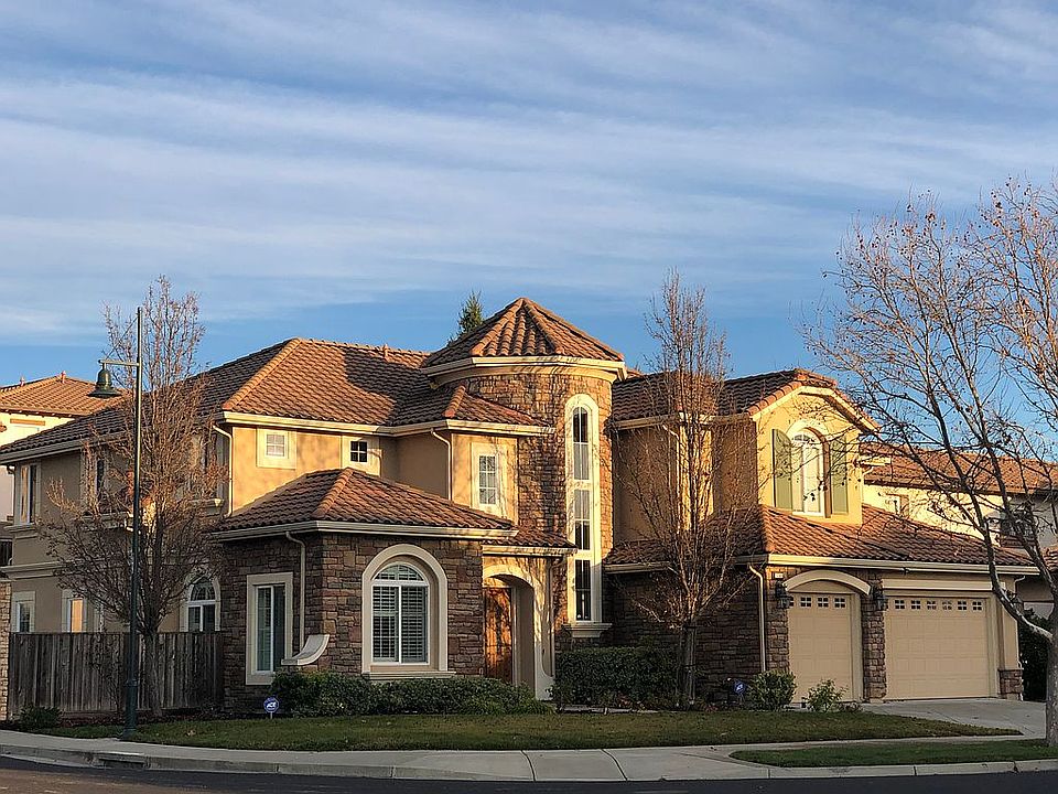 1st image of 5749 Signal Hill Dr