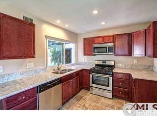 10107 Carreta Dr, Santee, CA 92071
