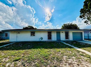 19720 NW 47th Pl, Miami Gardens, FL 33055
