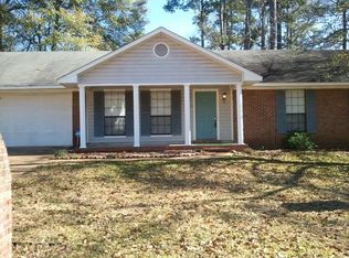 4056 Torrey Pines Dr, Jackson, MS 39272
