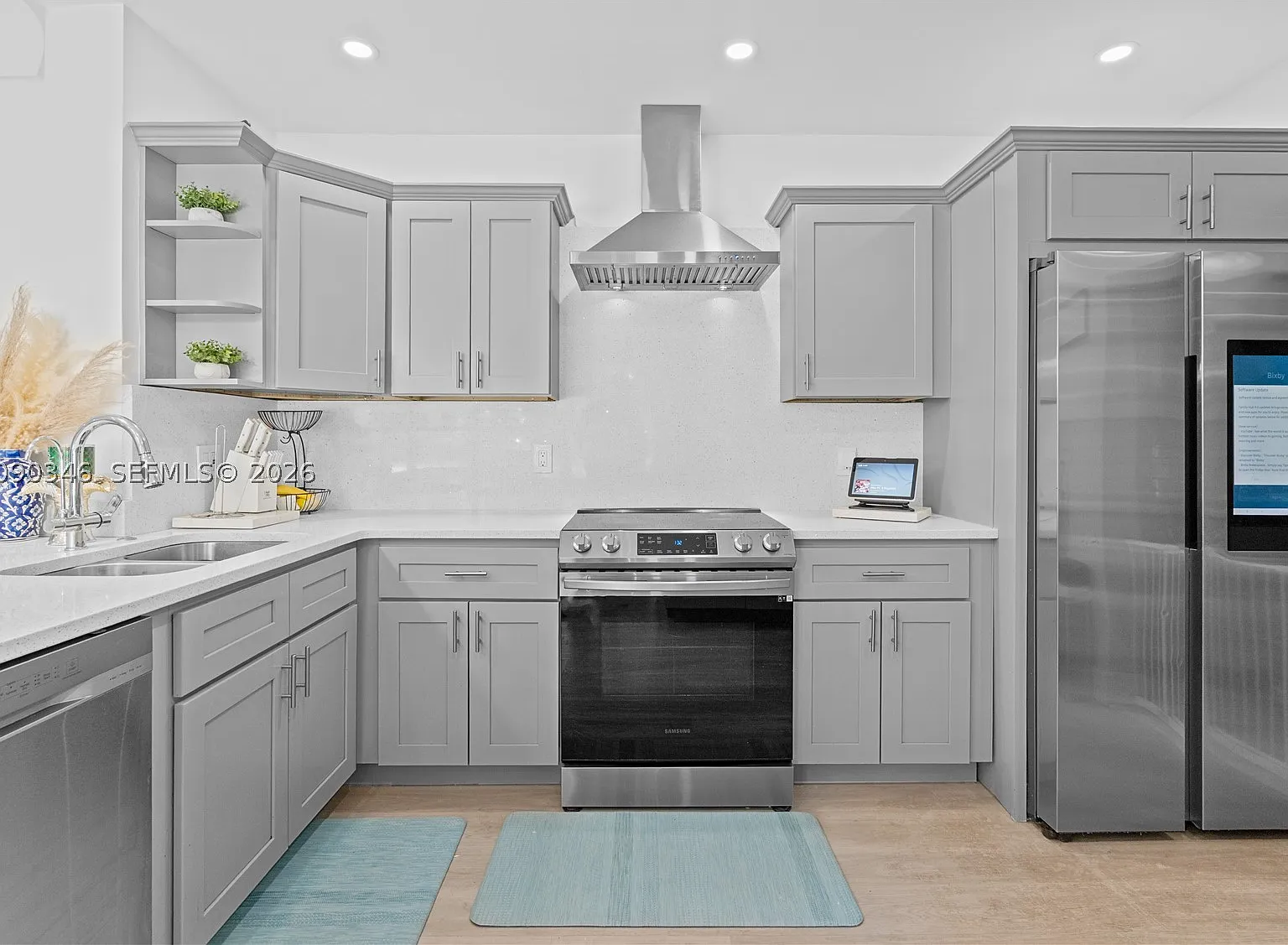 4 bed, 2.0 bath, 1945 sqft, $6,500 — Photo 4