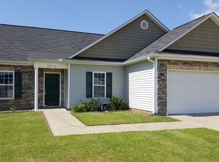 2032 Yellowbrick Rd, Fayetteville, NC 28314