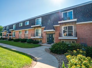 2003 Waterloo Rd, Cedar Falls, IA 50613