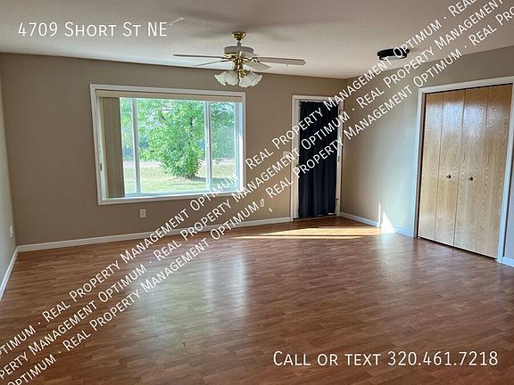 3rd image of 4709 Short St NE