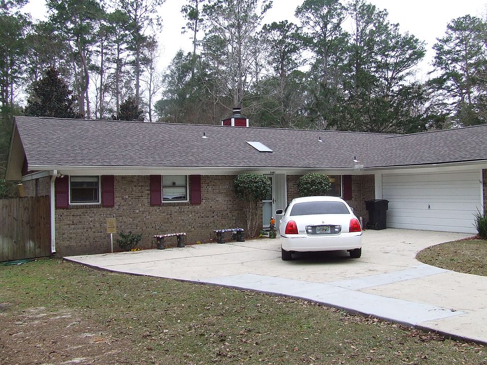 1st image of 2487 Royal Oaks Dr