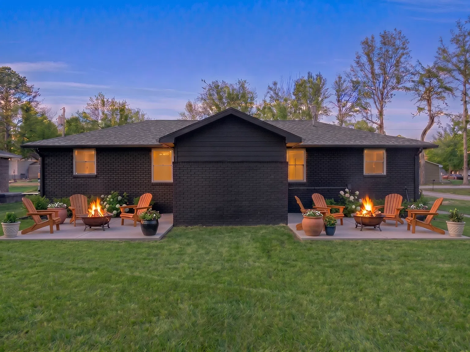 293 Nokes Dr — Photo 3