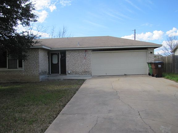 2nd image of 1308 Greenlawn Blvd
