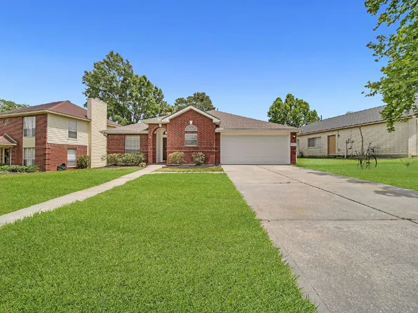 7063 Gentle Breeze Dr, Willis, TX 77318