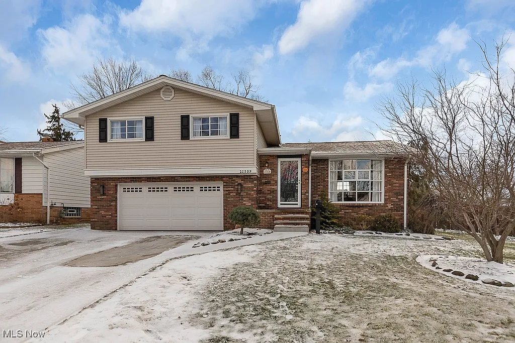21509 Ellen Dr photo 1