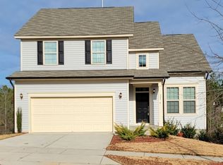 825 Stable Fern Dr, Fuquay Varina, NC 27526
