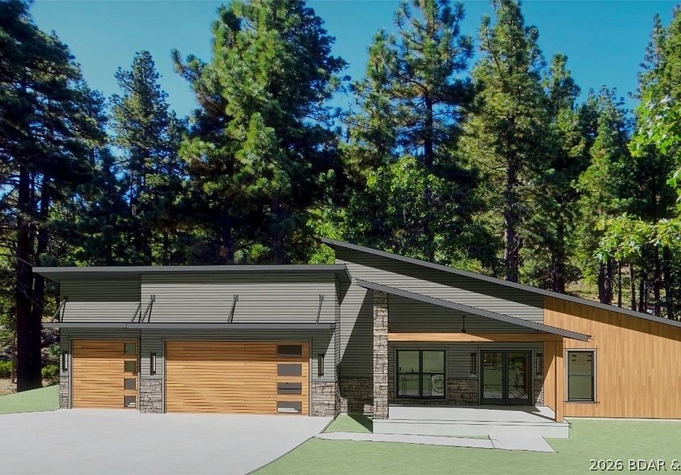1st image of 980 Grand Point Boulevard