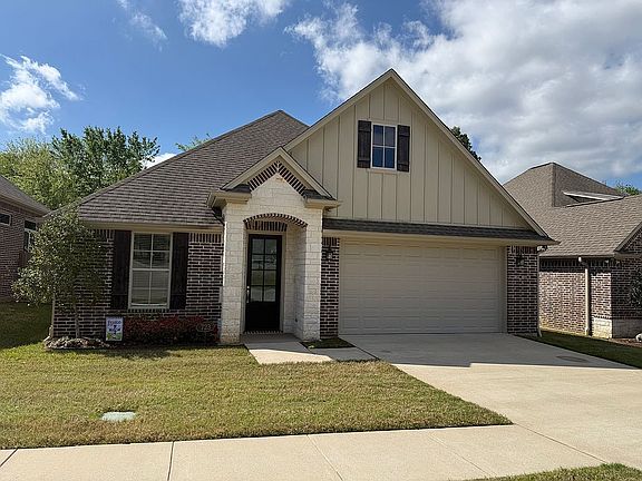 2nd image of 723 Cambridge Bend Cir