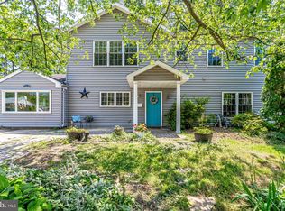 7312 Falmouth St, Springfield, VA 22150