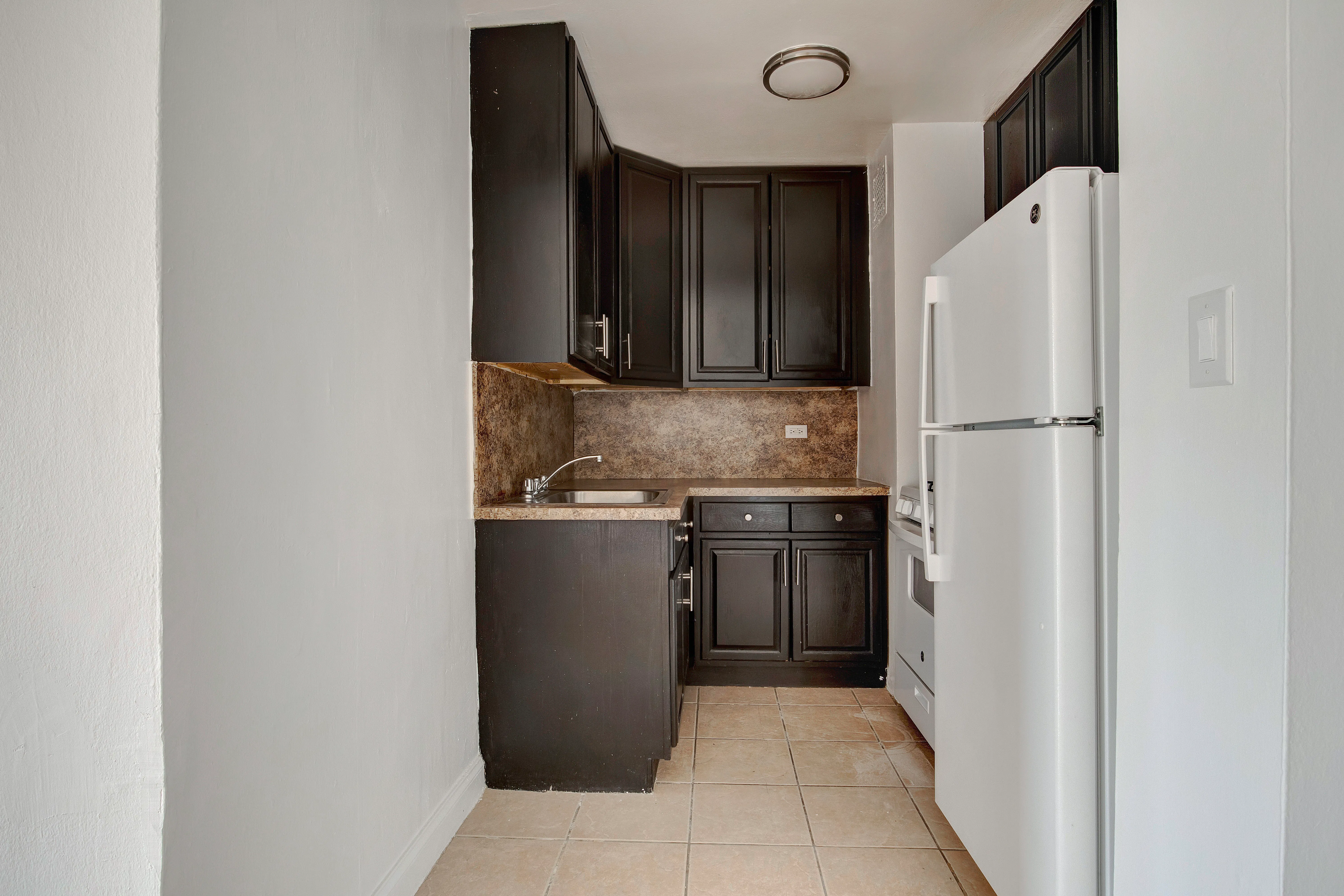 3255 Randall Avenue #3D in Throgs Neck, Bronx | StreetEasy