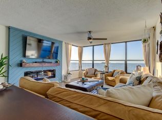 300 Woodette Dr APT 402, Dunedin, FL 34698