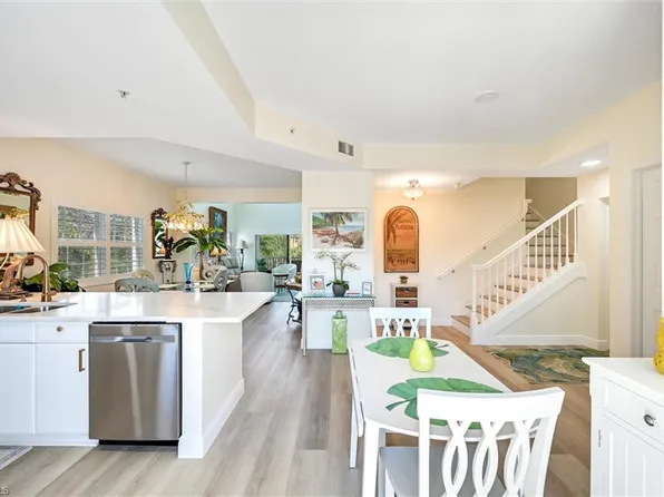 4500 Botanical Place CIR #4, NAPLES, FL 34112