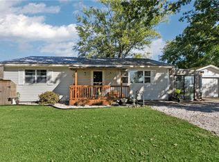 1786 Hayden Rd, Pea Ridge, AR 72751