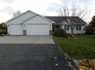 N137 Briarwood Dr, Appleton, WI 54915