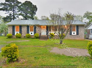 112 Harmon Hill Ct, Hopkins, SC 29061