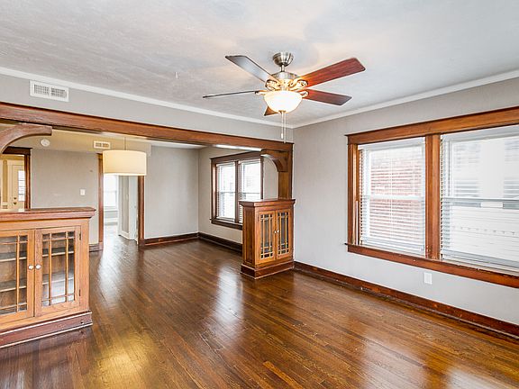 5th image of 1219 W 41st St #3W