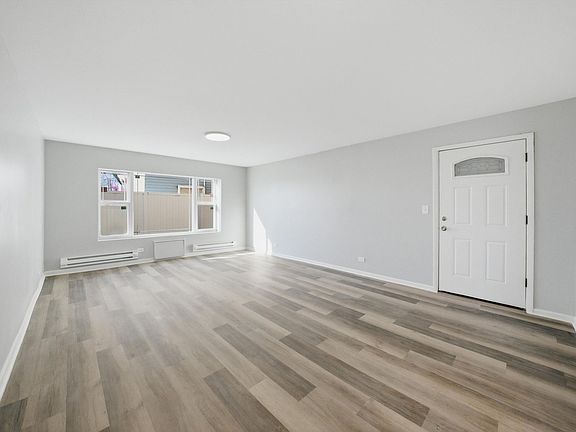 4th image of 3243 S 49th Ave