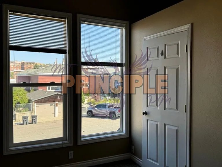 508 W Galena St — Photo 16