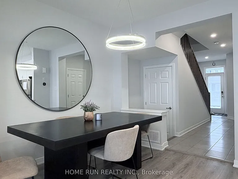 219 Billrian Cres — Photo 9