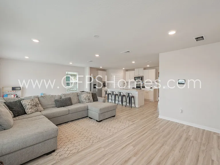 4627 Naval Ct — Photo 17