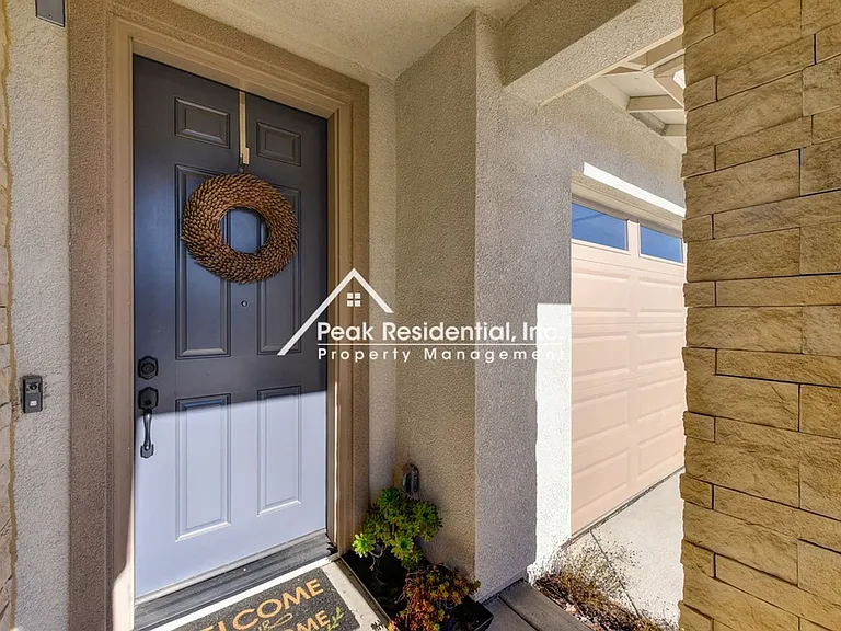 12753 Glass Beach Dr — Photo 8