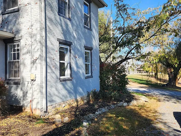 180 Green Acre Rd #A — Photo 34