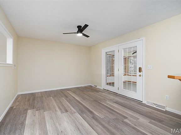 5th image of 107 Crosscut Rd