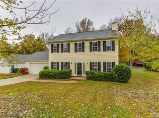 8936 Mountain Aire Cres, Charlotte, NC 28214