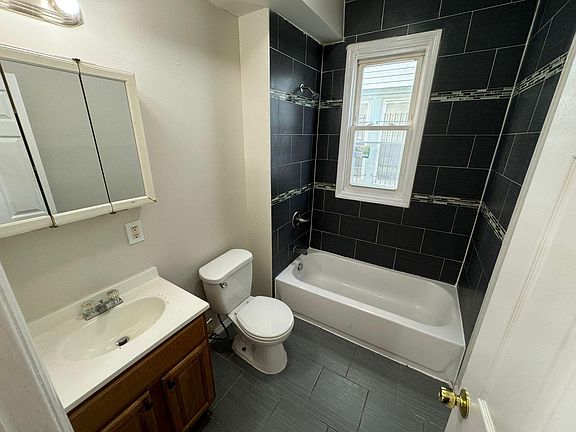 5th image of 930 S 20th St #1A