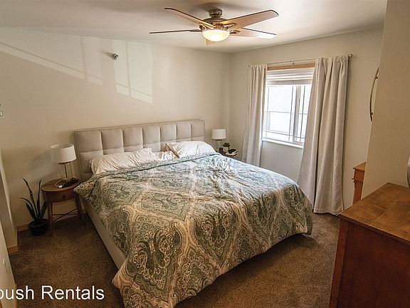 5th image of 3008 Gillette St #34