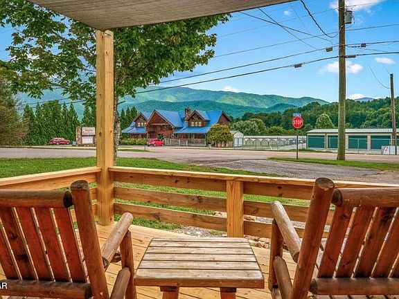 3rd image of 3804 Wears Valley Rd