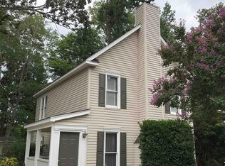 136 Landing Dr, Lexington, SC 29072