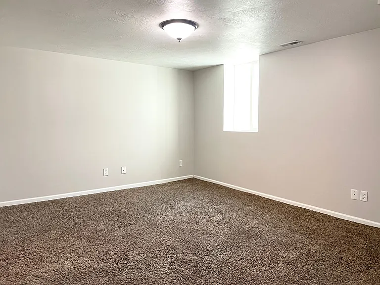 2705 S. Imperial St. — Photo 16