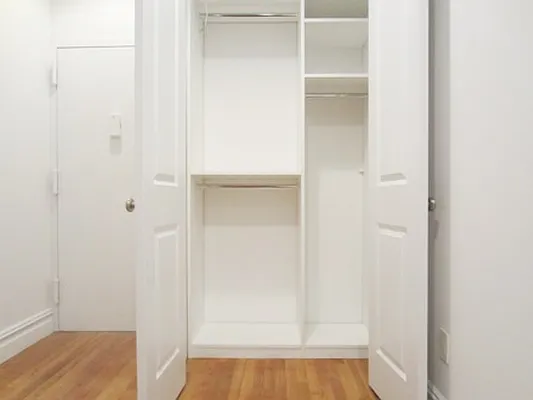 Rented by City Connections Realty | media 24