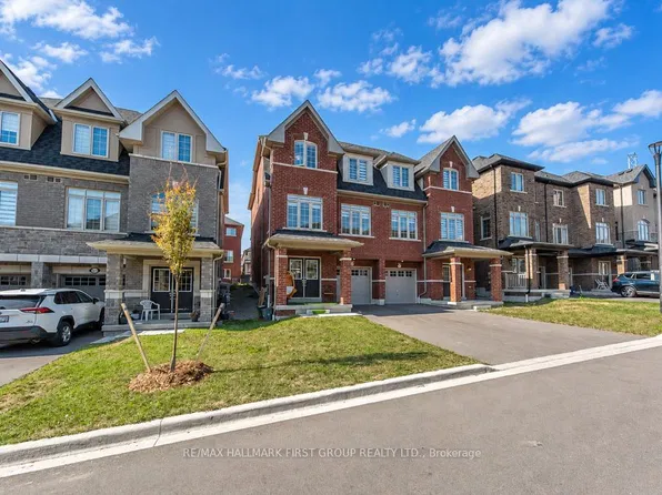 2620 Apricot Ln, Pickering, ON L1X 0M5