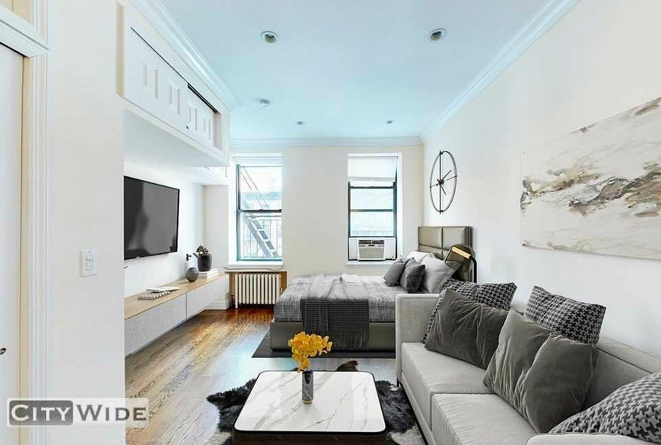 1st image of 1570 2nd Ave #1G
