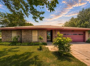 260 New Hope Rd E, McKinney, TX 75071