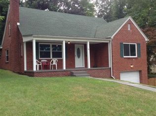 91 Midvale Dr, Huntington, WV 25705