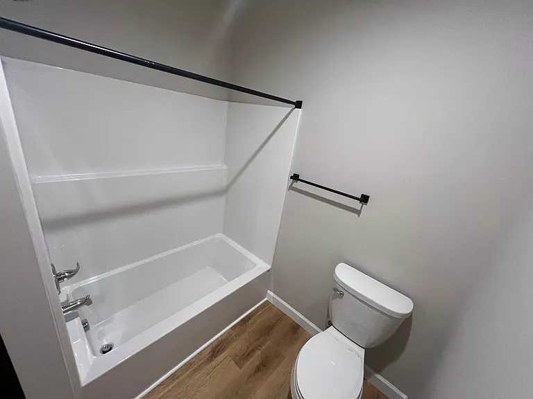 168 Valley Dr #77 — Photo 8
