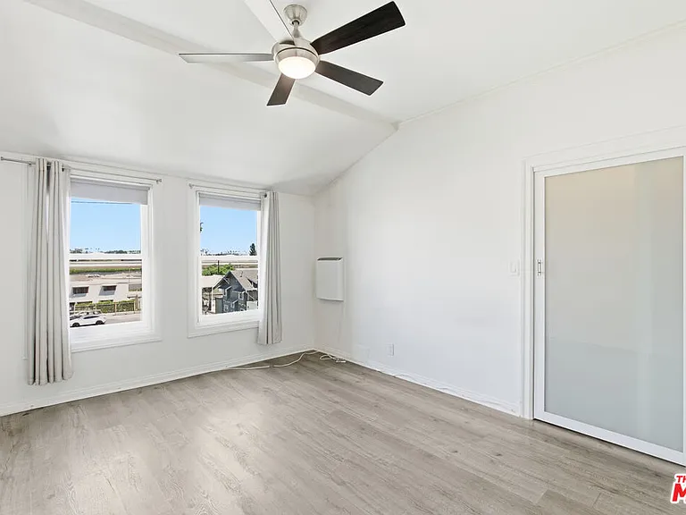 4125 S Figueroa St #403 — Photo 12
